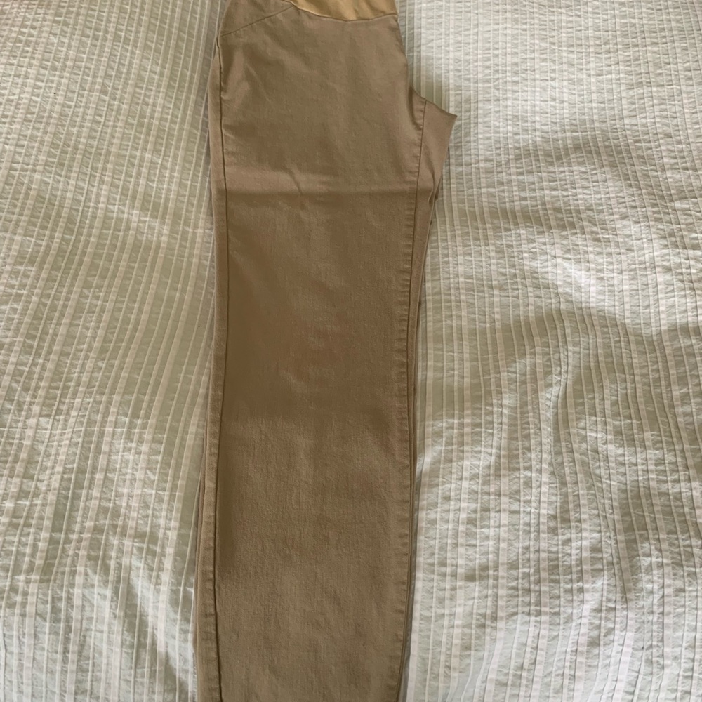 Ankle tan maternity pants